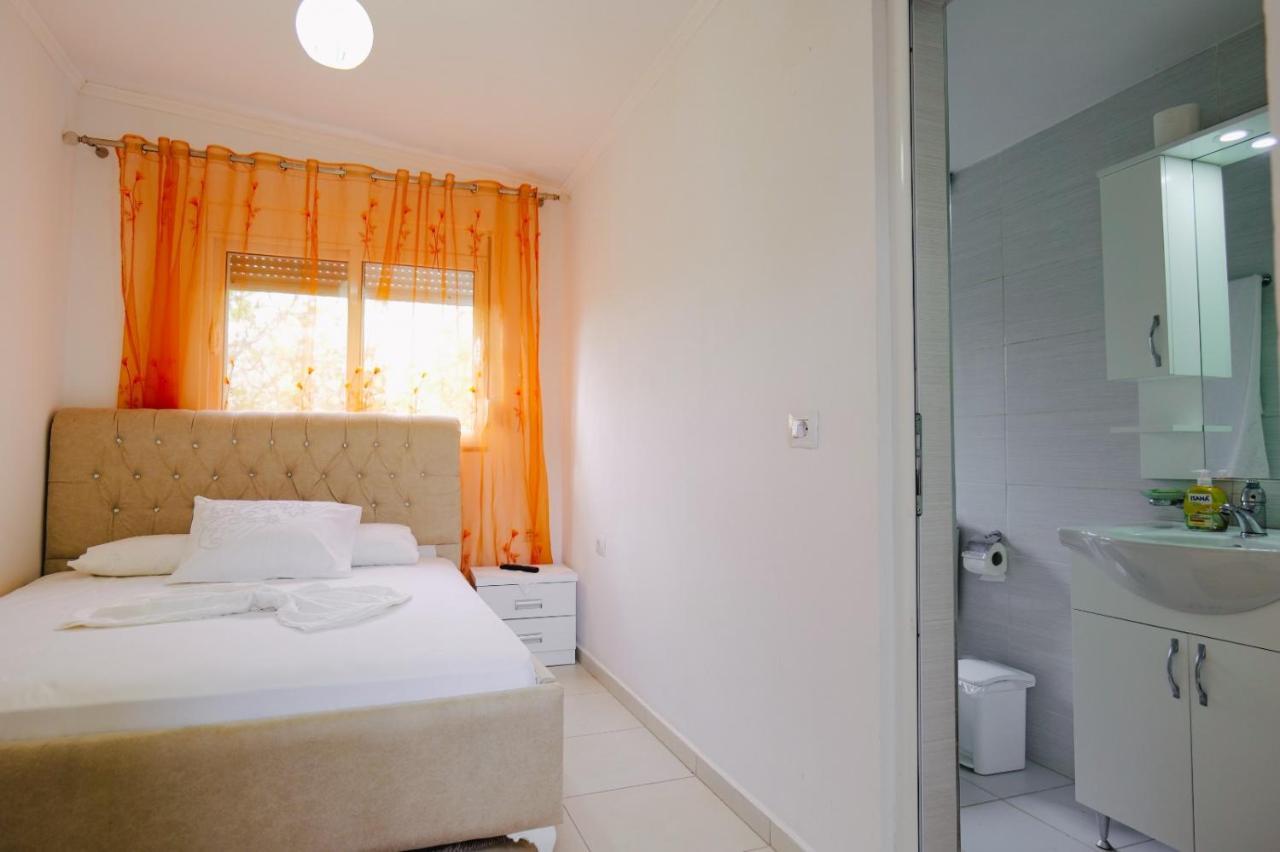 Seferi'S Apartament Apartment Sarande Exterior photo