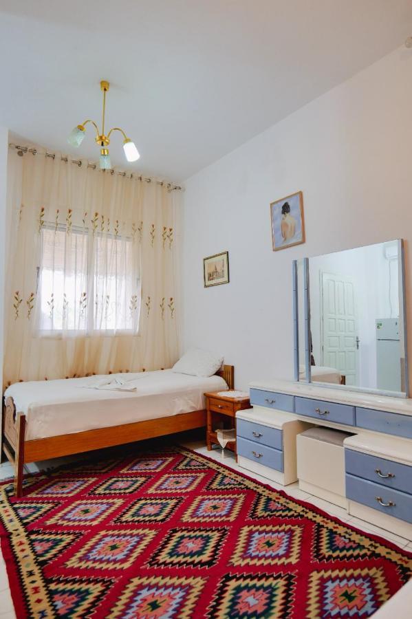 Seferi'S Apartament Apartment Sarande Exterior photo